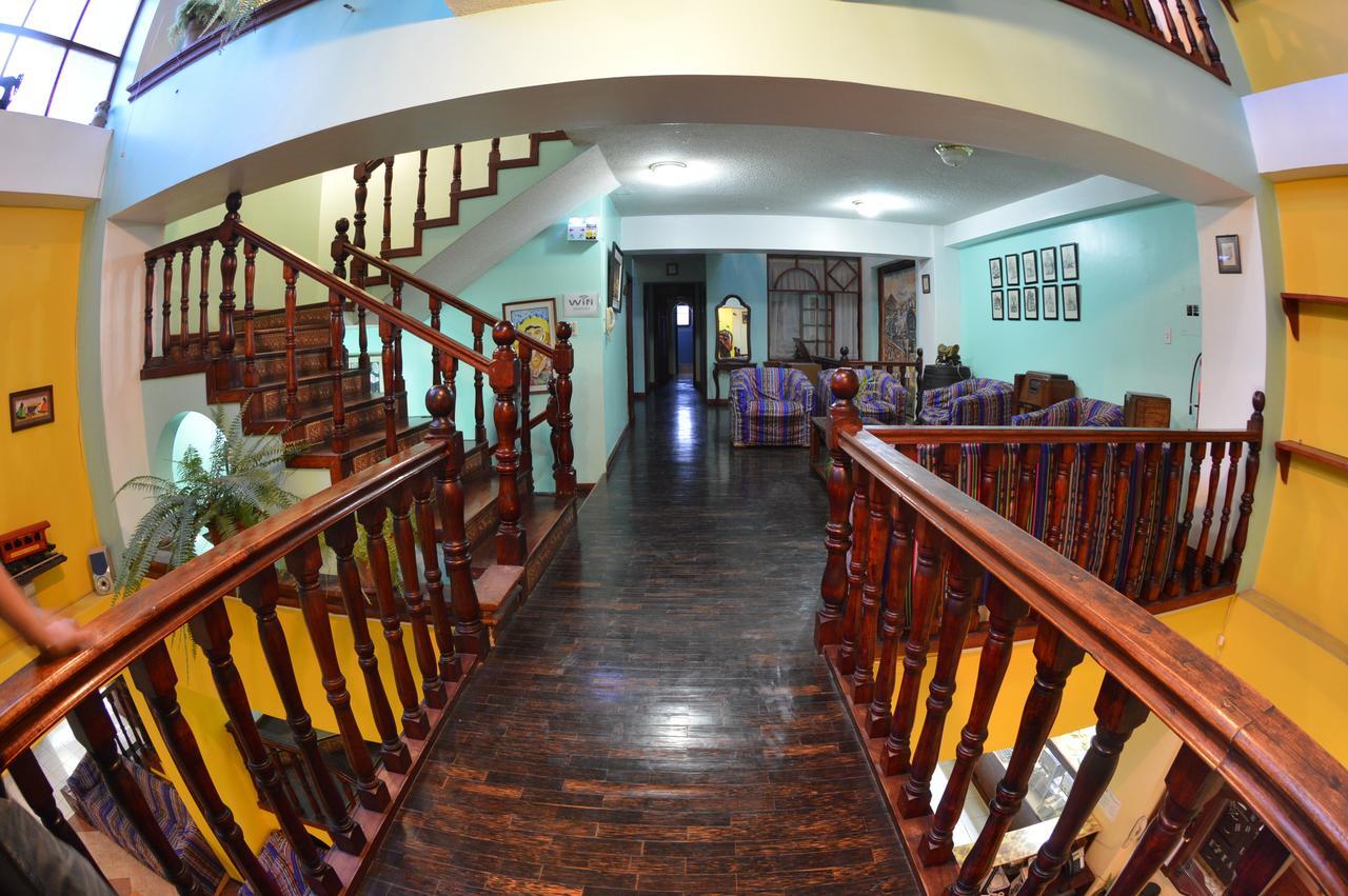 Hotel Estacion Riobamba Exterior photo