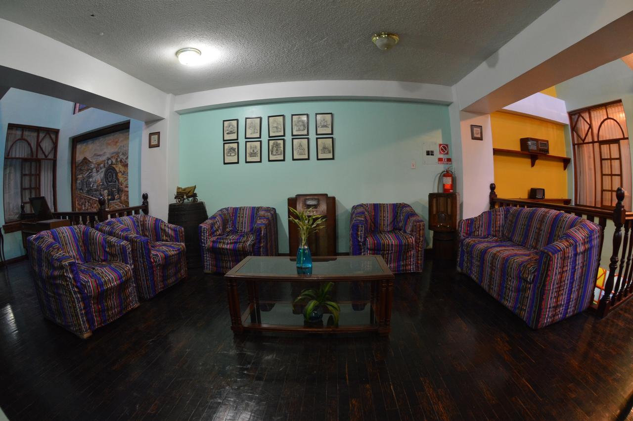 Hotel Estacion Riobamba Exterior photo