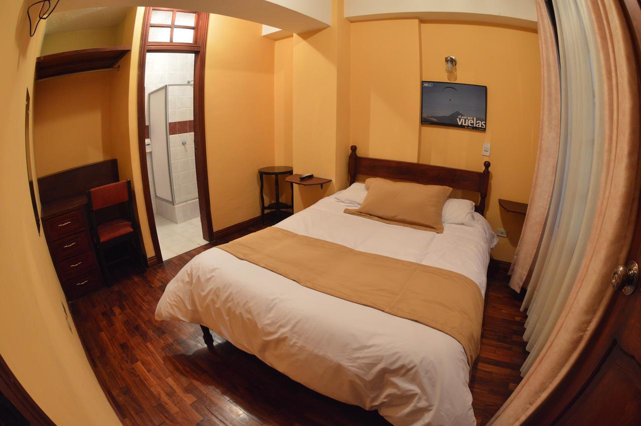 Hotel Estacion Riobamba Exterior photo